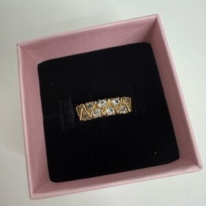 Elegant Gold and Silver Women's Ring Size 8